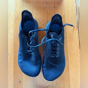 Flux footwear adapt runner women’s 8.5